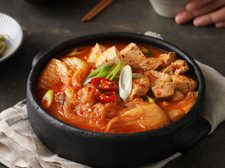 [1-1~1-3] 음식에 대해 아야기해요. 잘 듣고 맞는 것을 찾아 번호를 써 보세요.